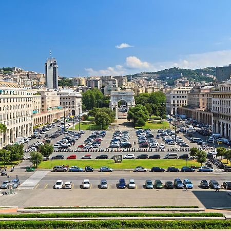 Hotel Fiume Genova Esterno foto