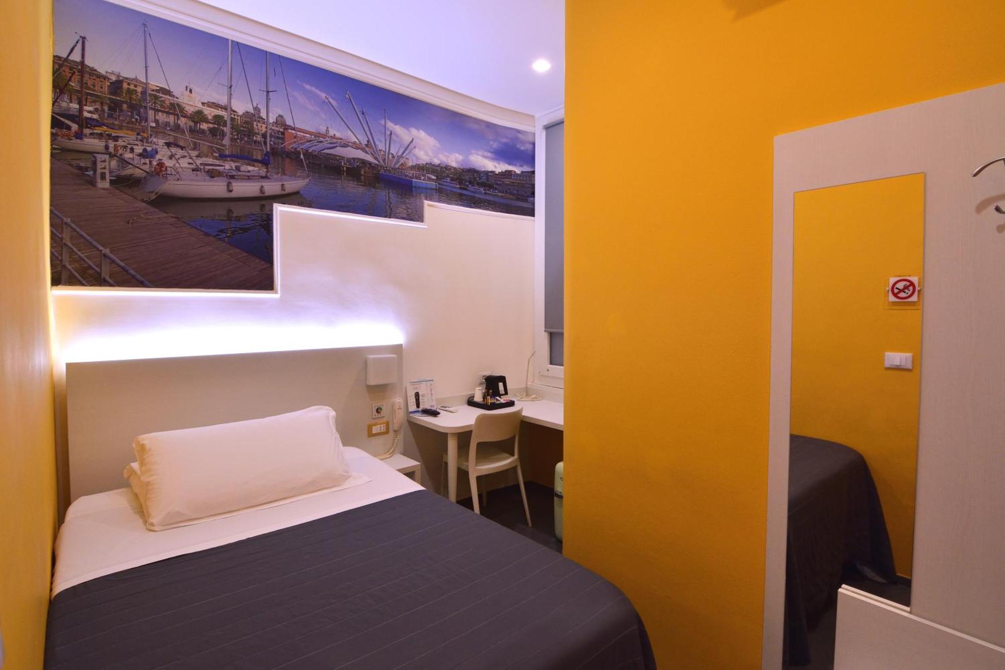 Hotel Fiume Genova Camera foto
