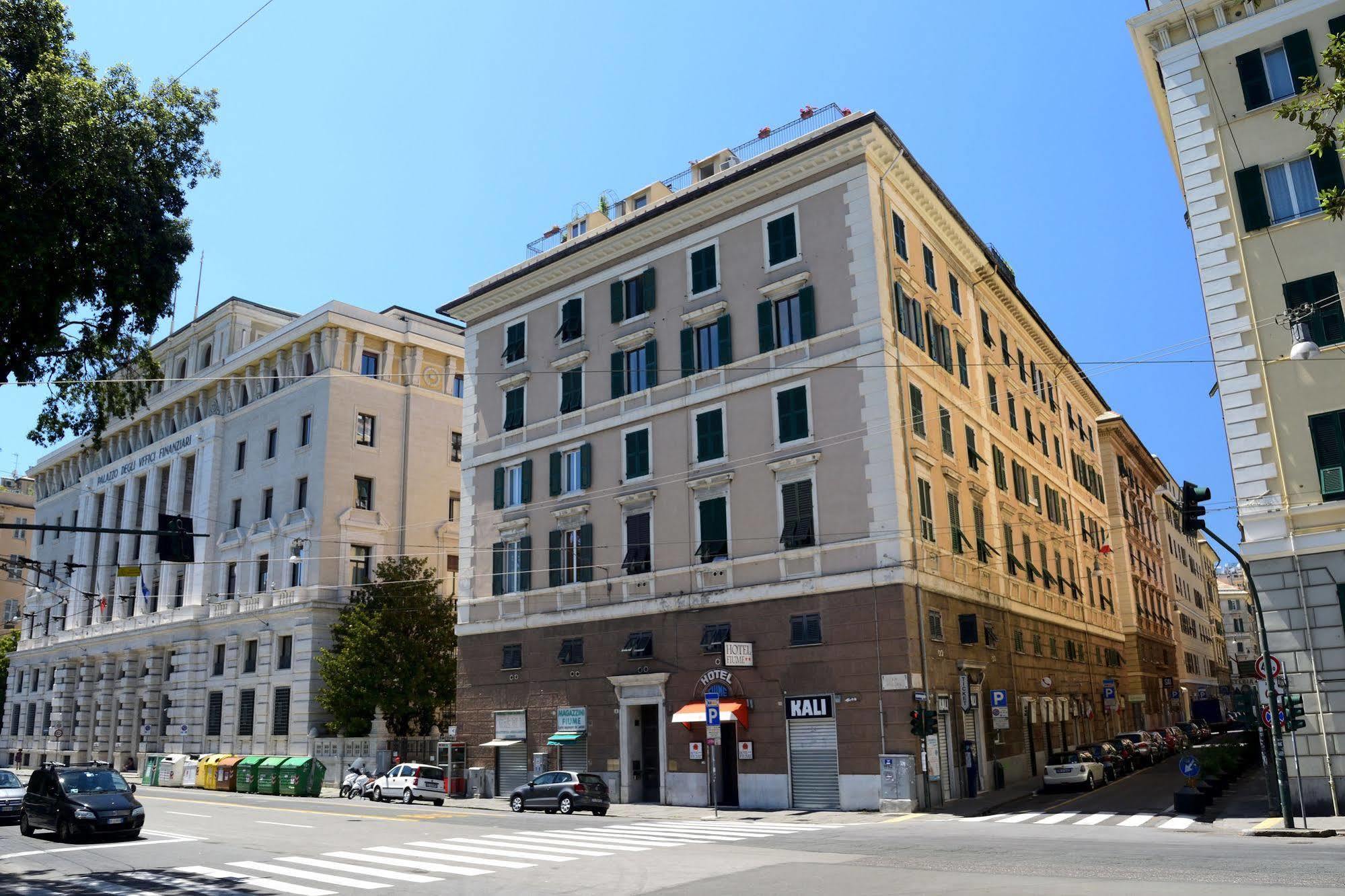 Hotel Fiume Genova Esterno foto